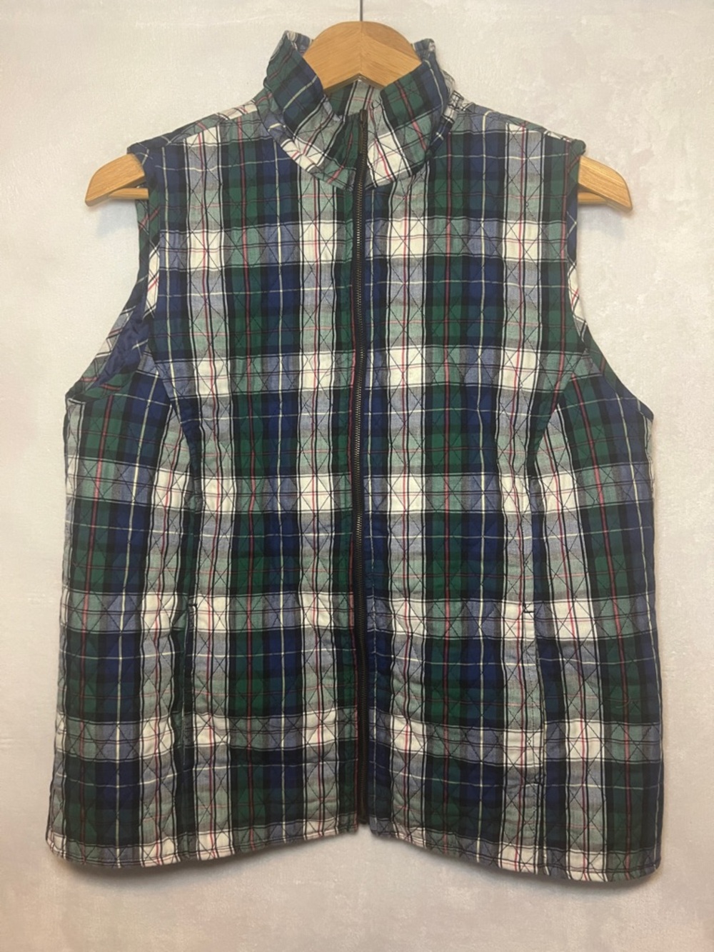 Vintage Southern Lady Plaid Quilted Vest M Grandmacore Blue Green Zip Front